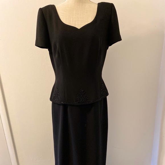 Donna Morgan Dresses & Skirts - DONNA MORGAN BLACK FORMAL Gown